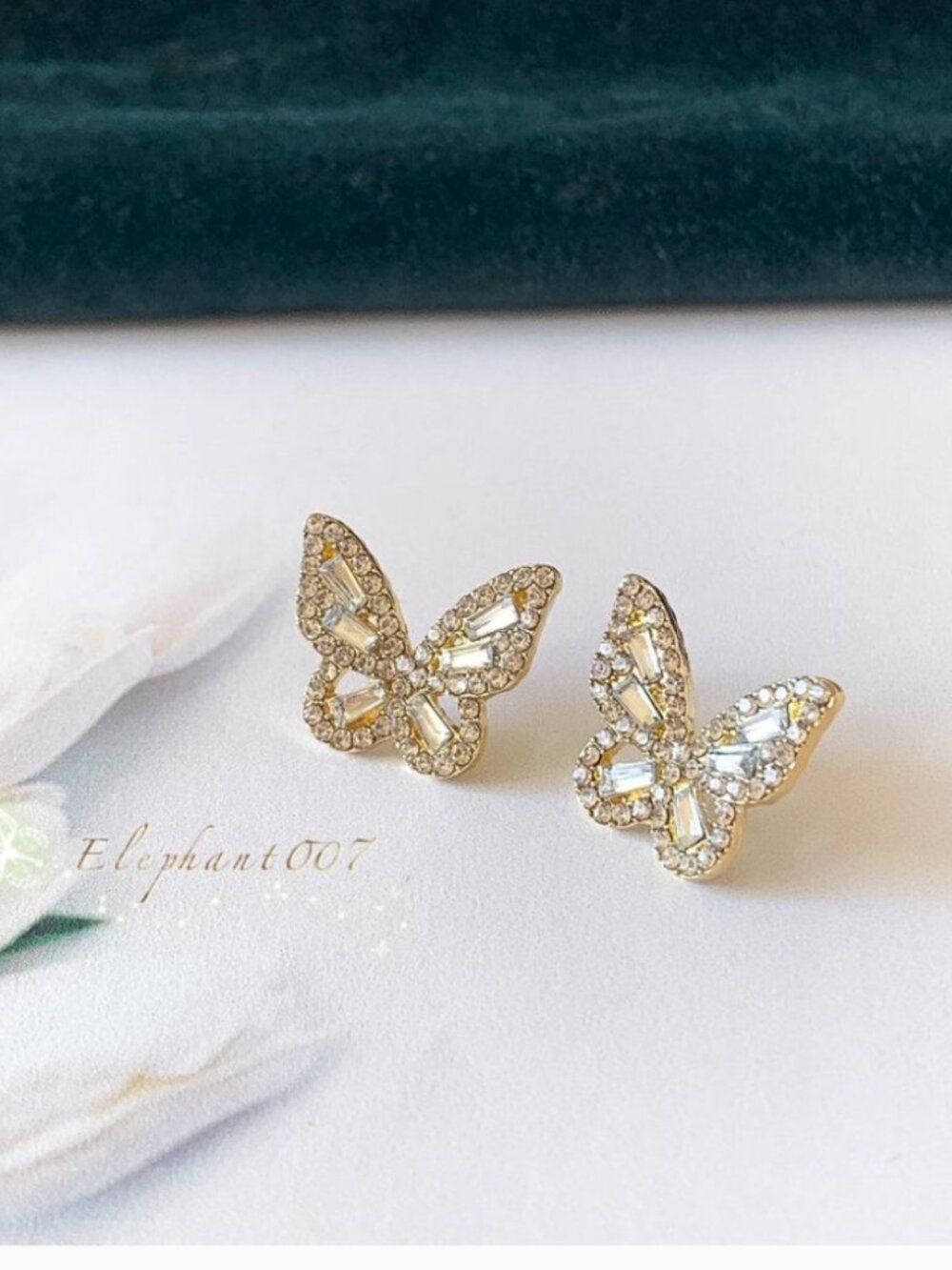 Kate Spade Crystal Butterfly Statement Earrings Gold Tone Sparkly Studs - Picture 3 of 3
